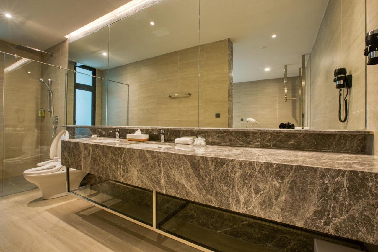 Mercure Living ปุตราจายา ภายนอก รูปภาพ Bathroom