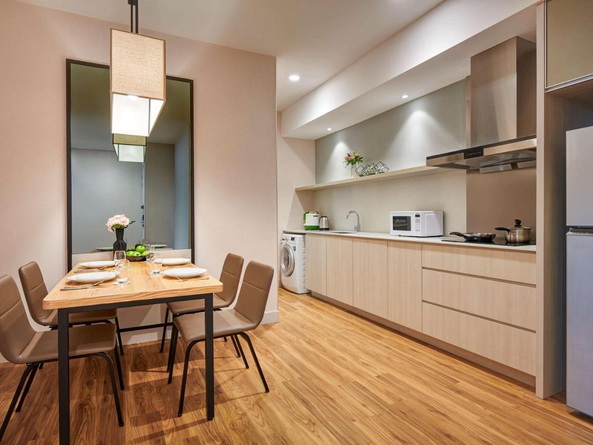 Mercure Living ปุตราจายา ภายนอก รูปภาพ A modern Japanese kitchen