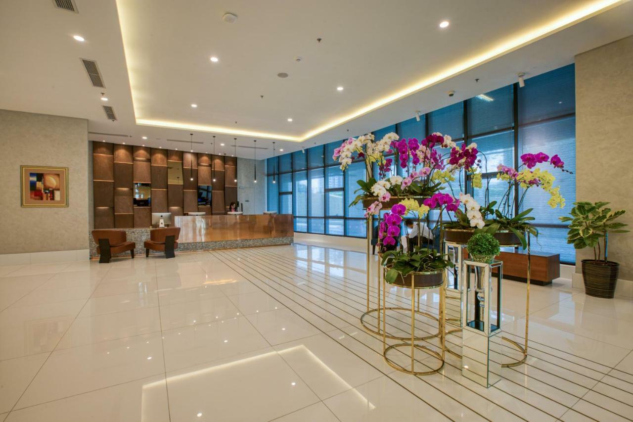 Mercure Living ปุตราจายา ภายนอก รูปภาพ Lobby